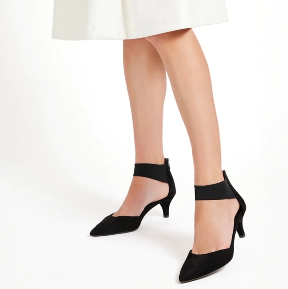 Pelle Moda Shoes - Pelle Moda Cam Black Suede Pointed-Toe Kitten Heel Pump Size 8